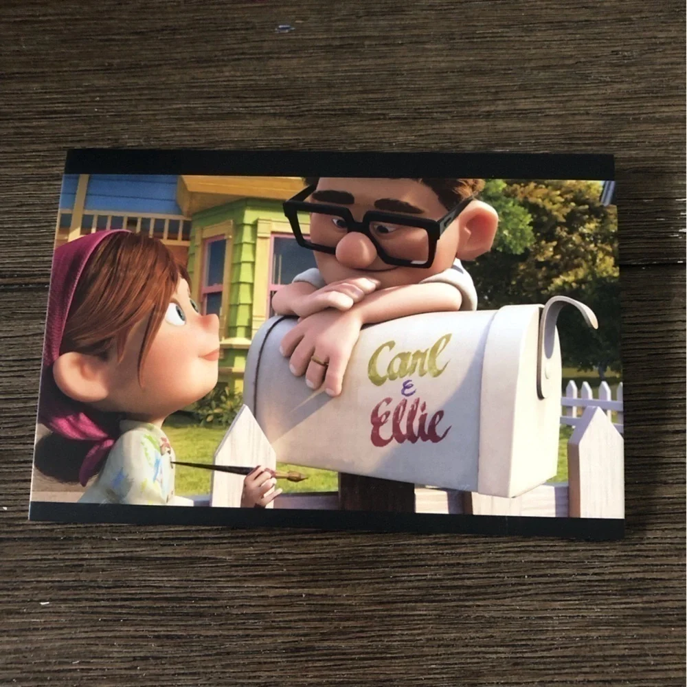 Disney Pixar Movie Postcards: UP: Carl & Ellie 4 pack.